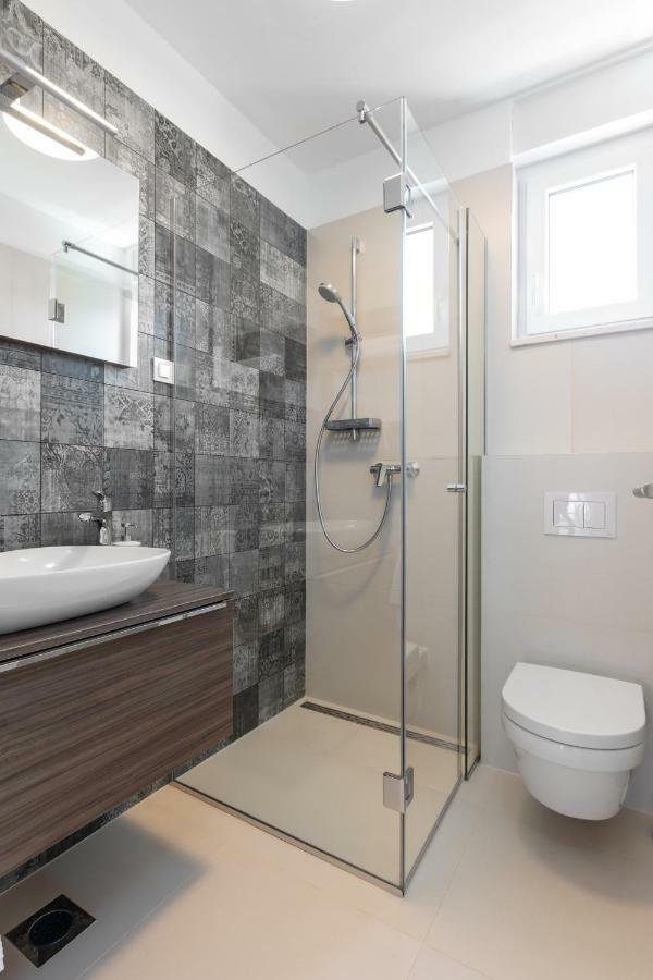 Luxury Apartment La Mer Μούρτερ Εξωτερικό φωτογραφία